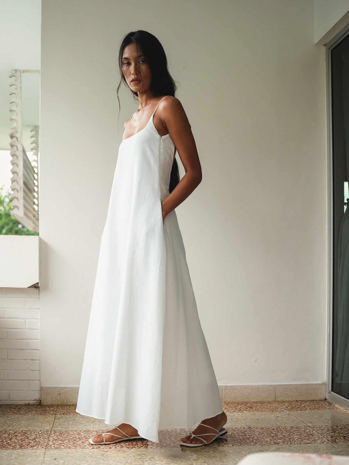 SAYA - MAE - ROUNDED SQUARE NECK MAXI DRESS