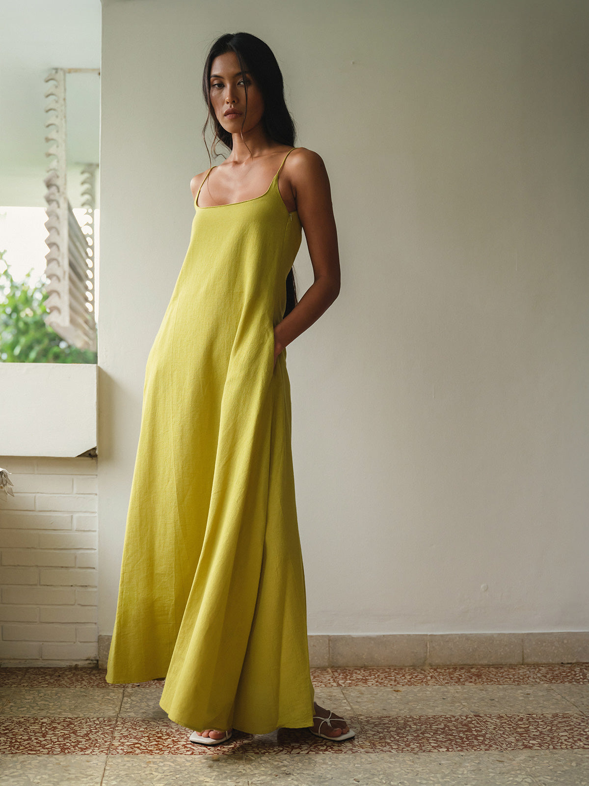SAYA - MAE - ROUNDED SQUARE NECK MAXI DRESS
