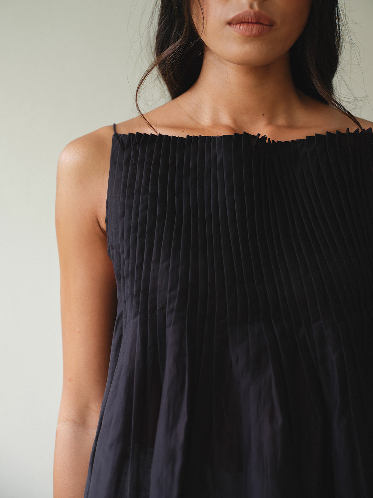 SAYA - SENNA - PLEATED SHEER TOP