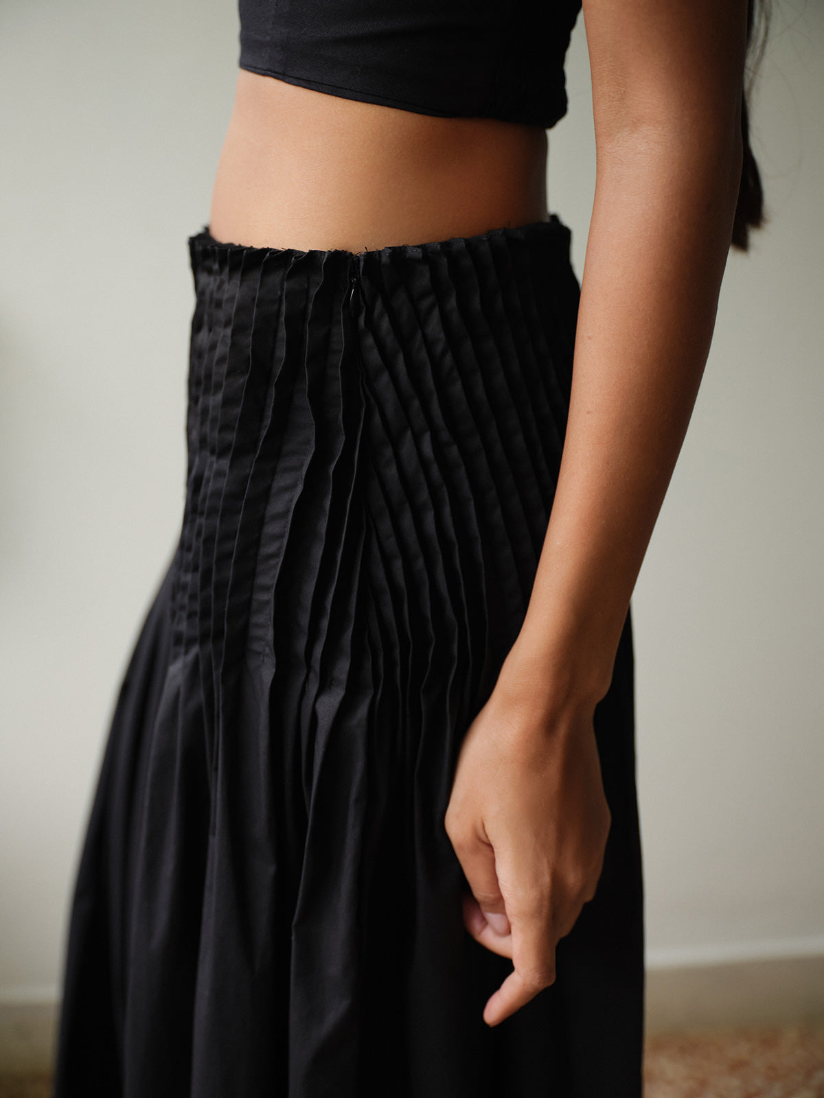 SAYA - KARA - PLEATED WIDE-LEG PANTS