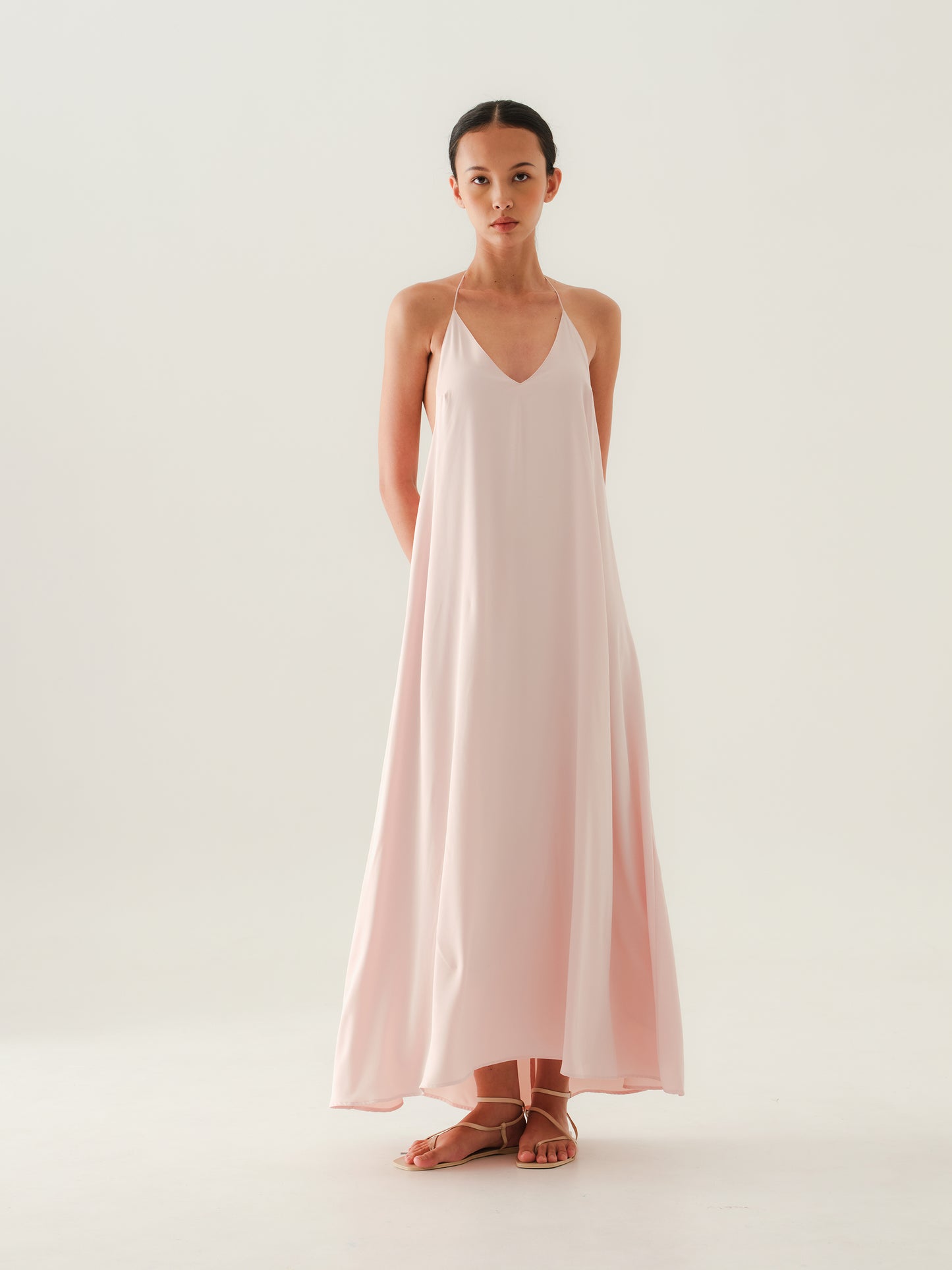 SAYA - VIBBY - HALTER NECK MAXI DRESS