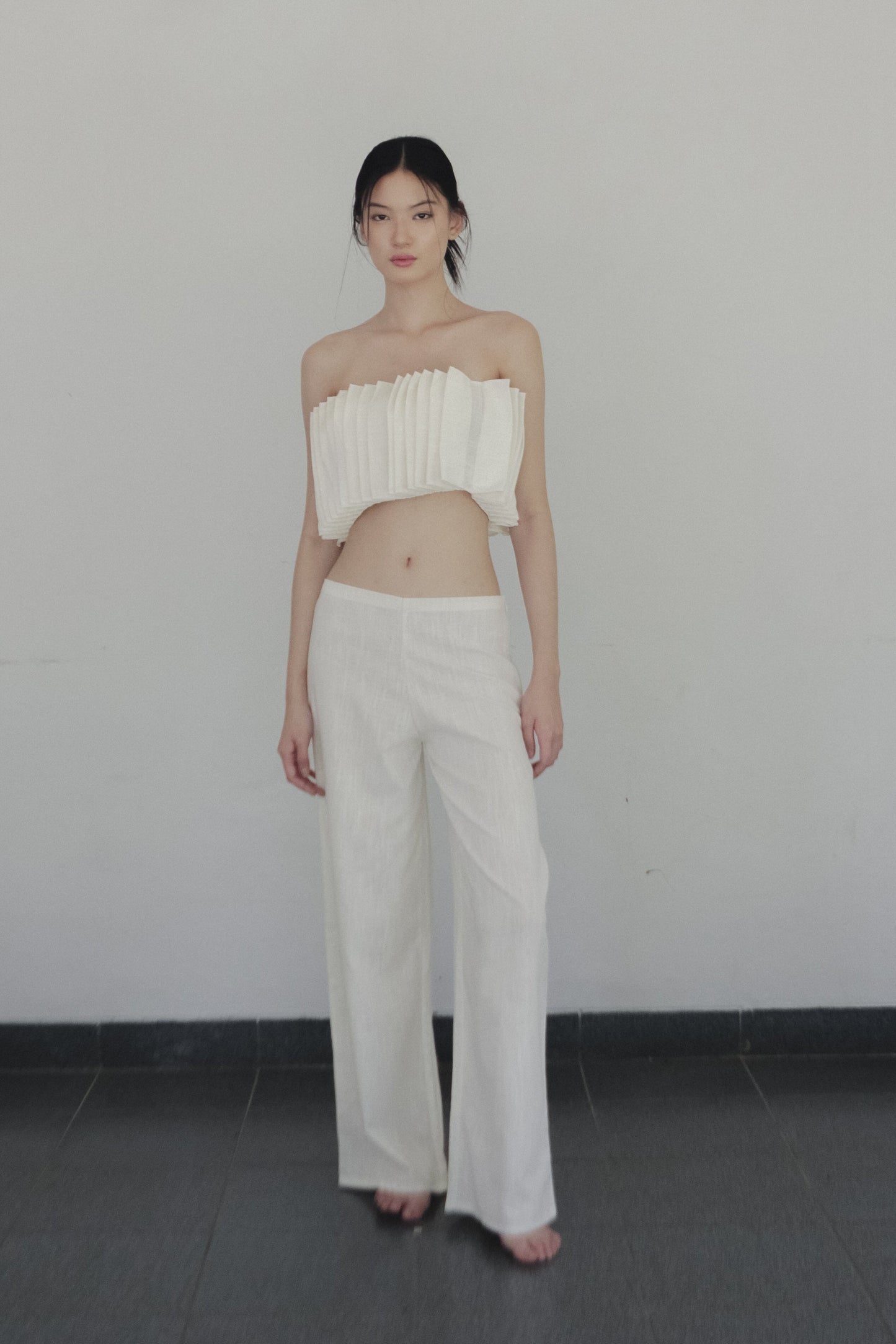 SAYA - ALGA - PINCHED PLEATS TUBE TOP